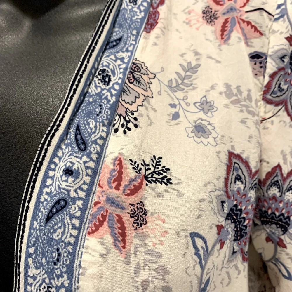 Maurice’s paisley border, floral, print, kimono size extra small